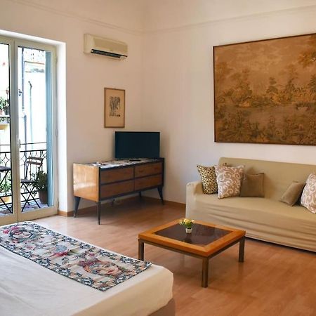Appartamento Nel Centro Storico Di Palermo - Via Meli'S House מראה חיצוני תמונה