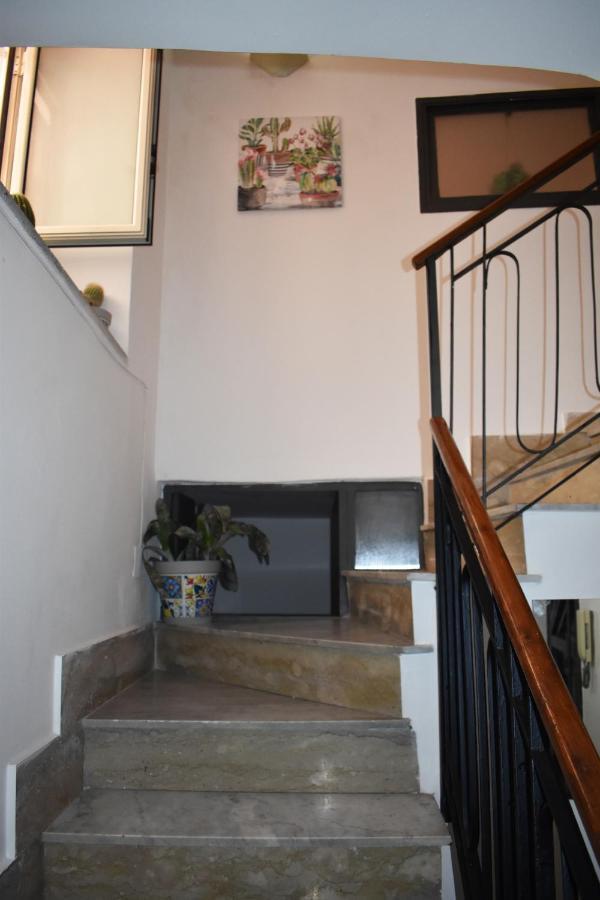 Appartamento Nel Centro Storico Di Palermo - Via Meli'S House מראה חיצוני תמונה
