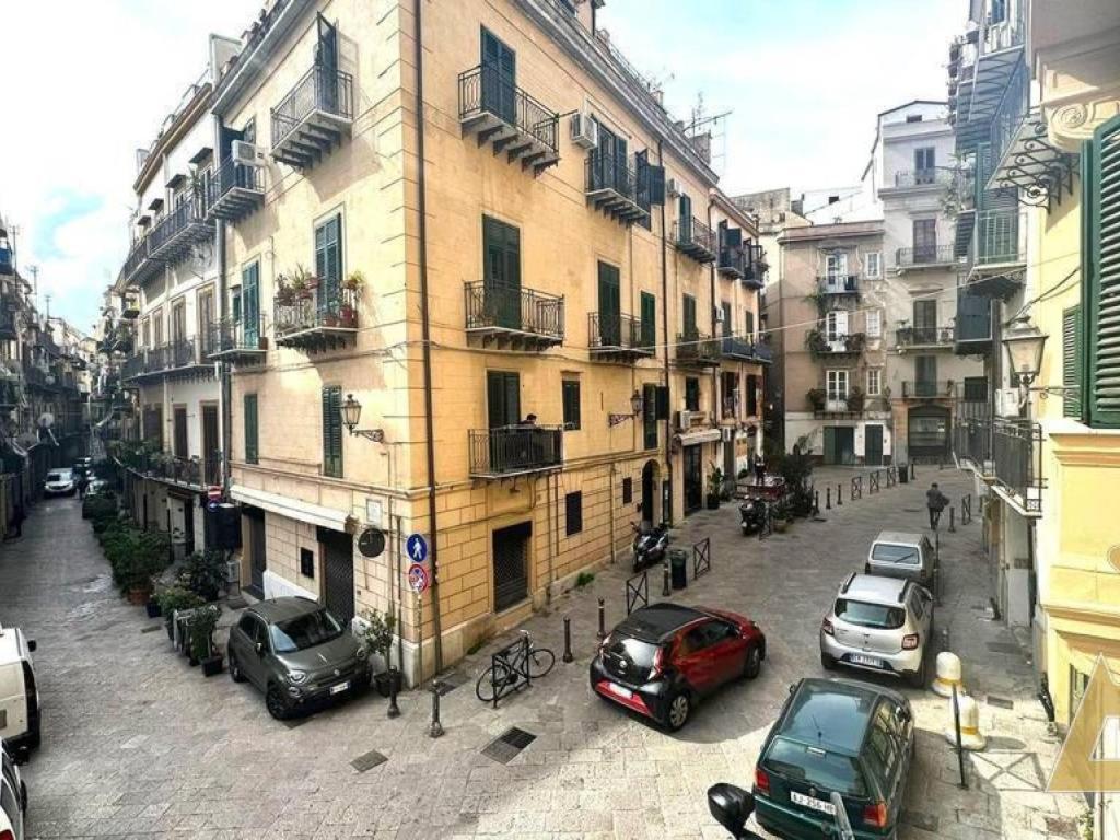 Appartamento Nel Centro Storico Di Palermo - Via Meli'S House מראה חיצוני תמונה